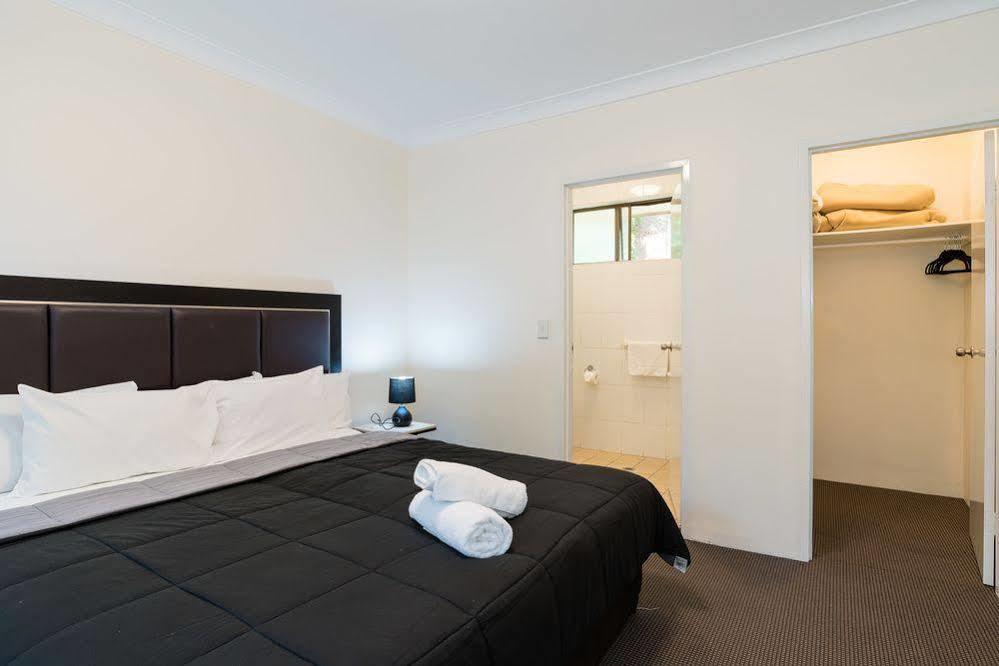 Waldorf Eastwood Residential 4*